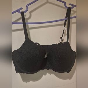 Elegant Black Lace Bra, Brand New